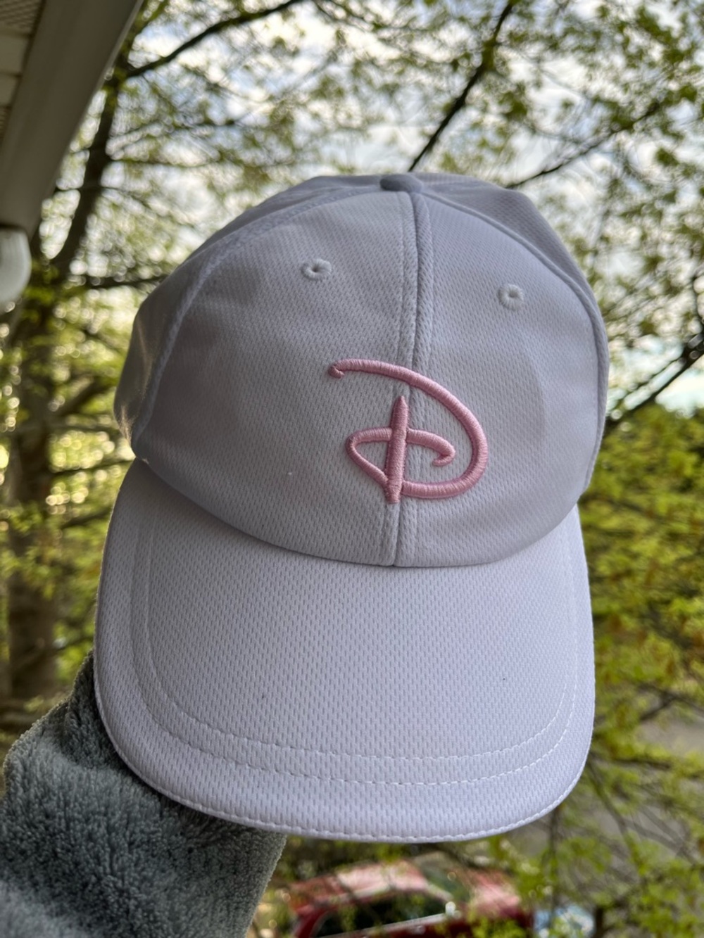 Disney parks White Baseball Cap with Pink Logo AS IS
